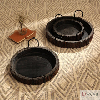 Cenecharl Handmade Round Mango Wood Decor & Serving Tray With Metal Handle-Black Dweva