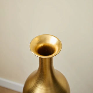 Black and Gold Metal Vase Set of 3 Floor Vases Ideal for Mother's Day Gift Wedding Decoration Elegant Floral Display Dweva